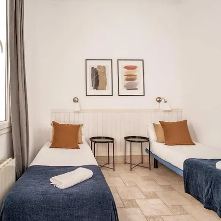 Historic With Private Terrace In Example Apartment Barcelona